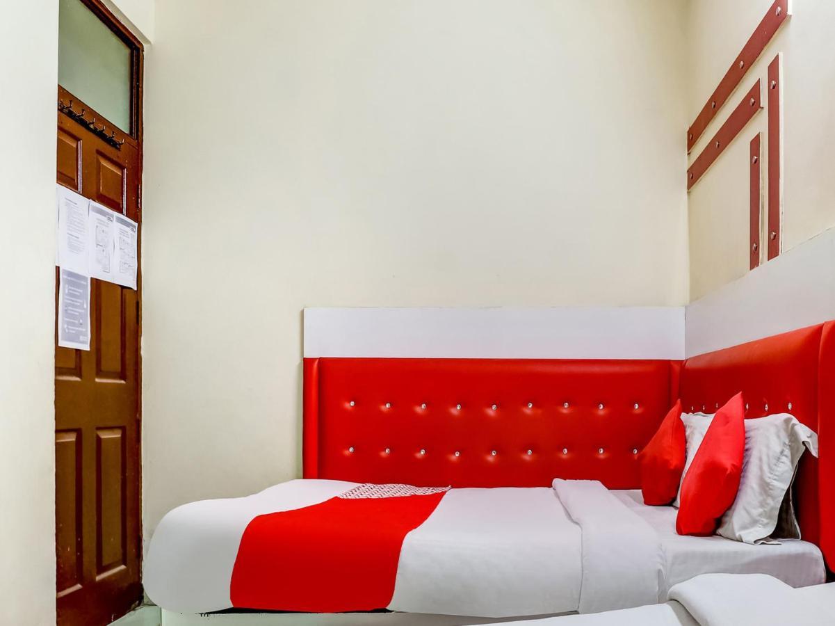 Oyo 75948 Hotel Tushar Continental New Delhi Buitenkant foto