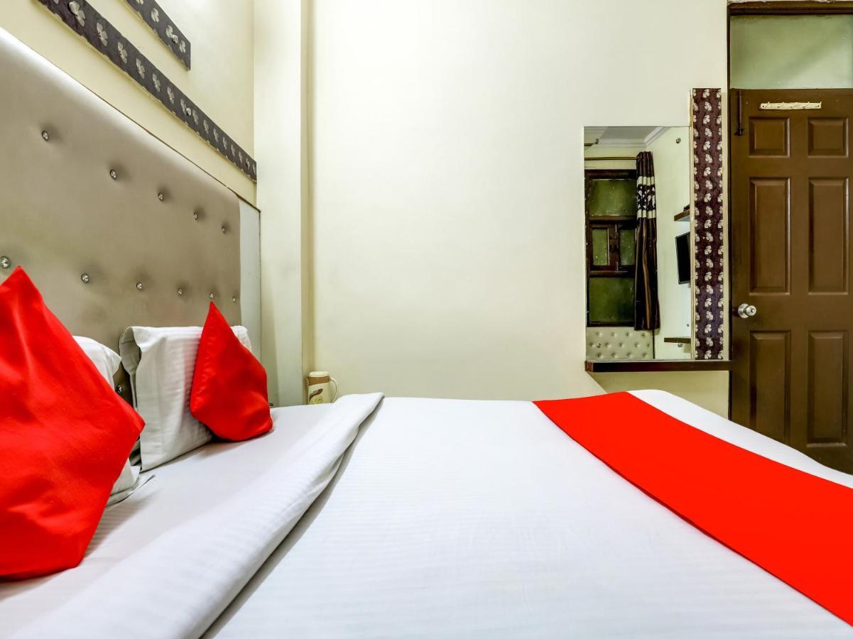 Oyo 75948 Hotel Tushar Continental New Delhi Buitenkant foto